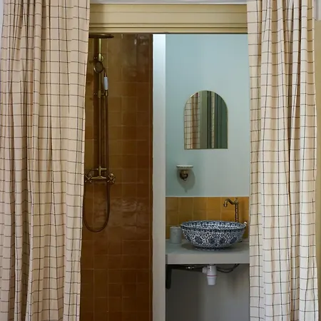 Casaia - La Cigale - Avec Salle De Bain Privee Appartement Hyères